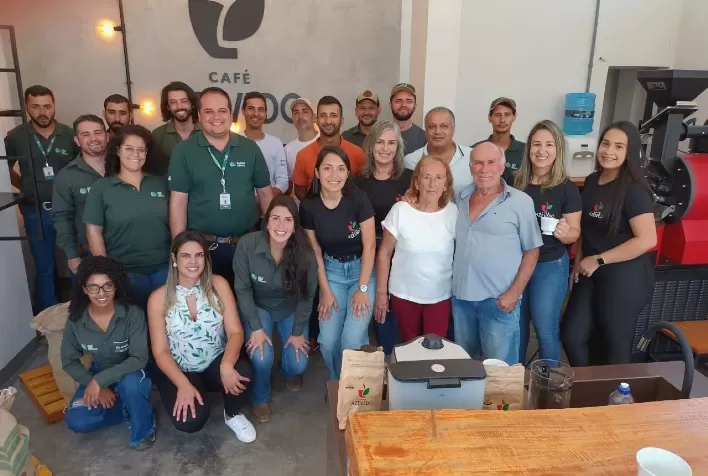 Irmãs Azevedo mudam história da família no café
