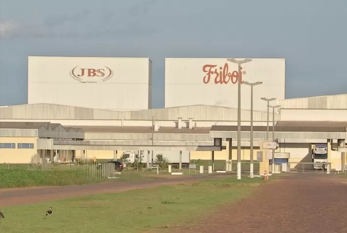 JBS investe em nova fábrica de ração no Rio Grande do Sul para dobrar a produção local de suínos