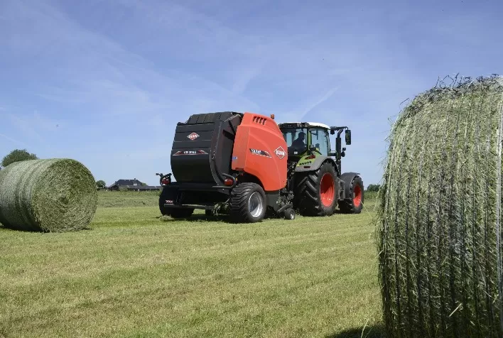 KUHN do Brasil promove evento itinerante com equipamentos de fenação no PR, SC e RS