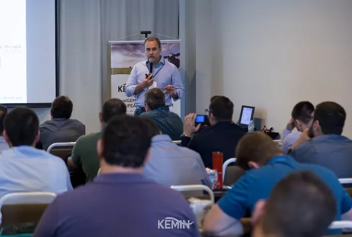 Professor da Universidade da Flórida discute avanços na nutrição de vacas leiteiras em evento promovido pela Kemin