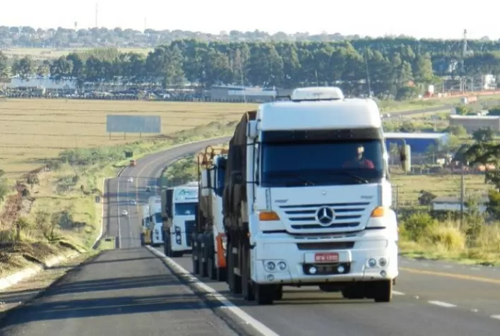 Produtos do agro lideram fluxo do transporte rodoviário de cargas em MS e no Brasil