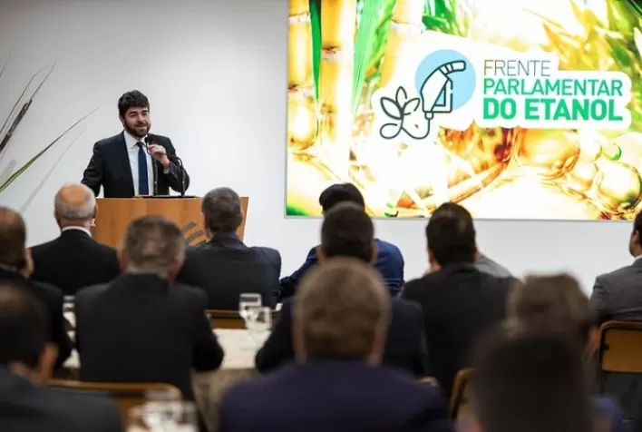 Frente Parlamentar do Etanol é lançada em Brasília com 203 parlamentares