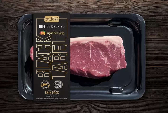 Embalagens a vácuo com tecnologia Skin elevam apresentação dos cortes Best Beef no varejo