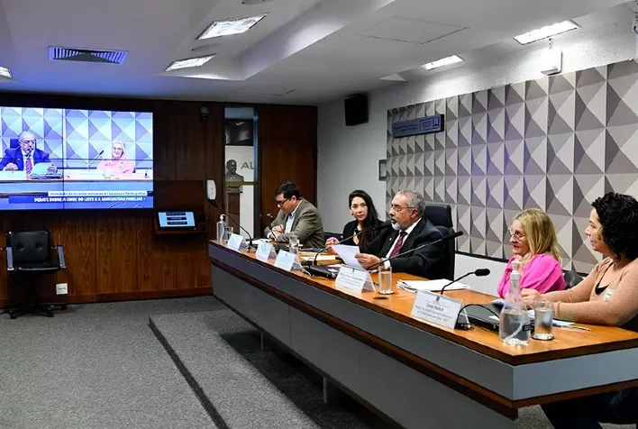 Produtores familiares de leite pedem apoio para estancar crise no setor