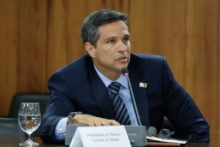 Campos Neto diz ser importante política monetária perseverar para evitar retorno da inflação