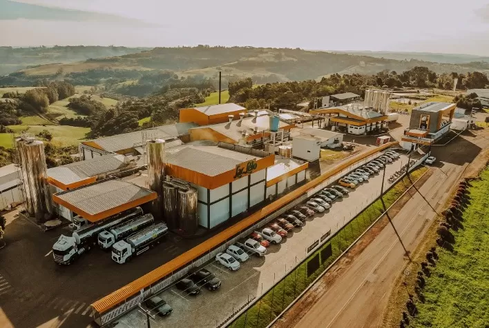 Fintech do leite já disponibilizou mais de 200 operações de crédito para pequenos e médios produtores de leite de laticínio catarinense