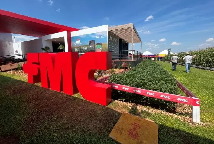 FMC marca presença no Dia de Campo Copagril