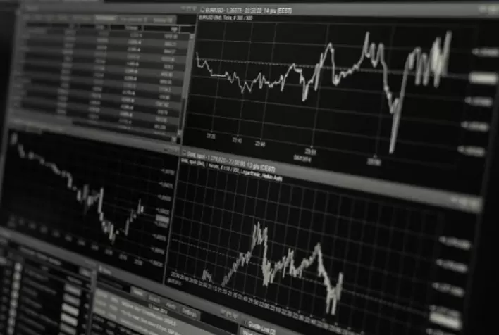 Índice japonês Nikkei recua e tem pior semana desde dezembro de 2022 por tecnologia