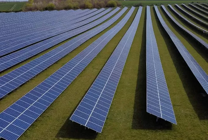 Energia Solar em MG: Potência e Investimentos Impulsionam Setor