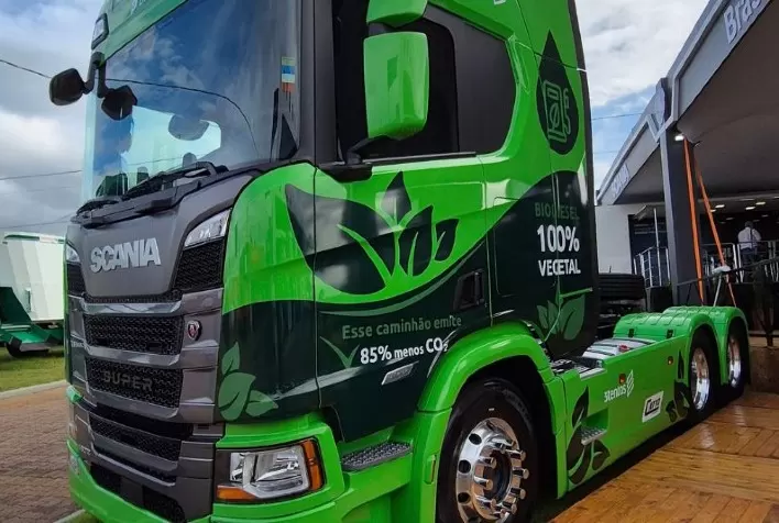 Teste Confirma: Caminhão 100% biodiesel é mais econômico e menos poluente