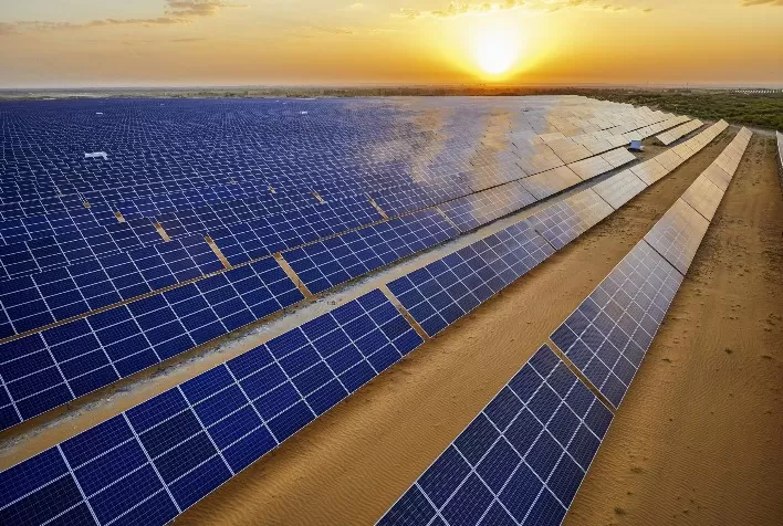 Minas Gerais Atinge 4 Gigawatts de Potência em Geração Solar e Ultrapassa R$ 20 Bilhões em Investimentos