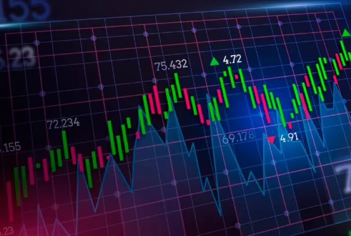 Ibovespa flutua em torno dos 131 mil pontos em dia de vencimentos e foco na Vale