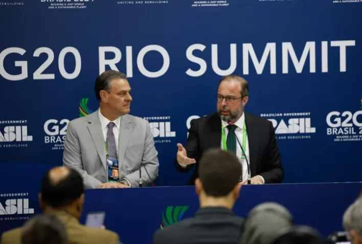 Brasil avança em política de fertilizantes e acordos para gás natural argentino