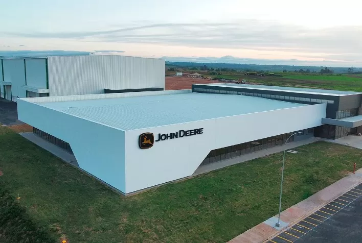 John Deere inaugura seu primeiro Centro de Pesquisa e Desenvolvimento voltado para a agricultura tropical no Brasil