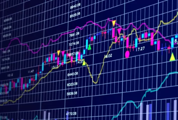 Setor de Tecnologia Impulsiona STOXX 600 em Semana Marcada por Dados Econômicos Globais