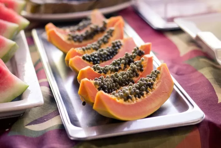 Cientistas Criam Método Inovador para Retardar Amadurecimento de Frutas