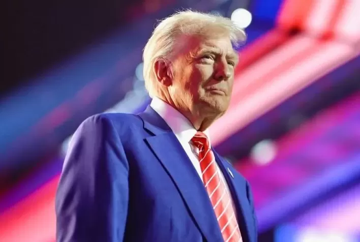 Trump Assina Uma Série de Decretos Impactando Clima, Imigração e Políticas Federais