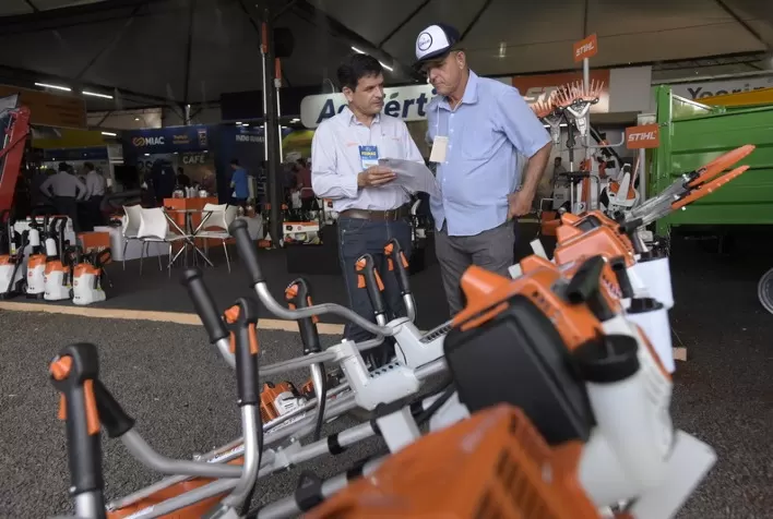 Feira do Cerrado 2025: Cooxupé Promove Inovação e Sustentabilidade Frente aos Desafios Climáticos