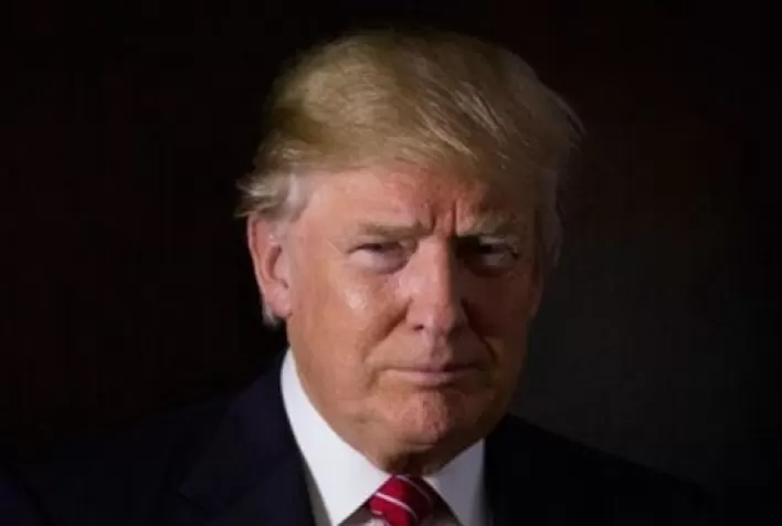 Trump definirá tarifas para todos os países após 1º de abril, afirma assessor econômico