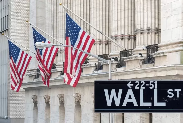 Wall Street: Futuros sobem à espera de dados de emprego e declarações de Jerome Powell