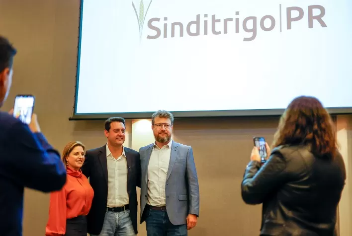 Paraná prorroga incentivos fiscais e fortalece indústria do trigo