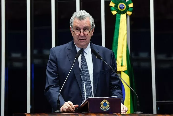 Heinze cobra presença de Haddad no Senado para tratar crise agropecuária no RS