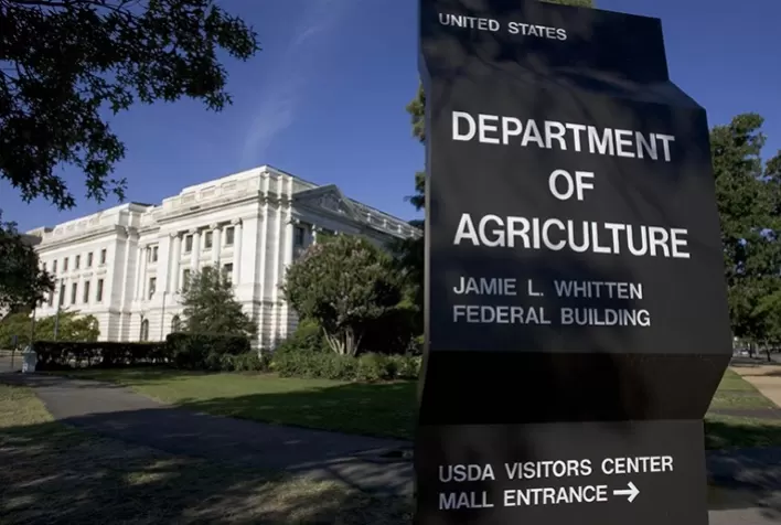 Relatório de abril do USDA aponta ajustes pontuais nos estoques e comércio global de grãos