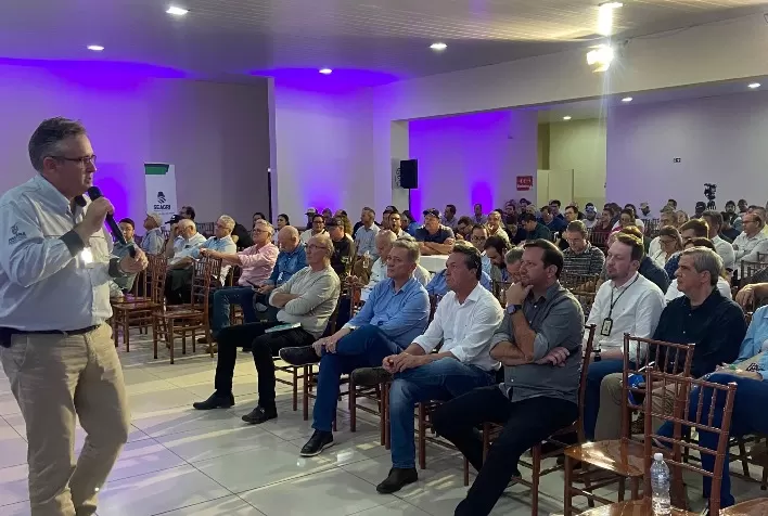 Paraná investe R$ 5 bilhões para modernizar agropecuária e fortalecer sustentabilidade no campo