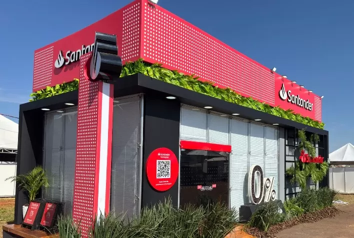 Santander lança condições especiais para apoiar cafeicultores na 28ª Expocafé em Minas Gerais