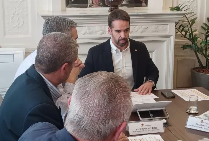 Federarroz intensifica ações junto a bancos e governos para enfrentar crise no setor do arroz