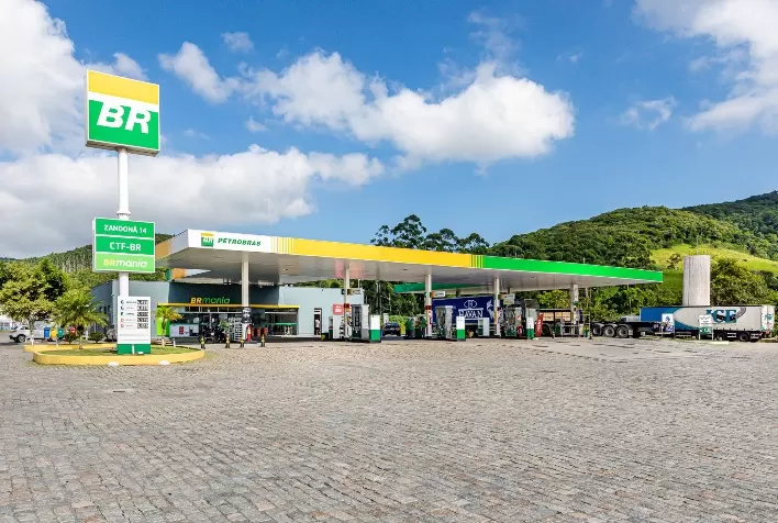 BR-101 lidera ranking dos combustíveis mais caros entre principais rodovias em maio, aponta Edenred Ticket Log