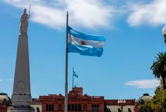 Exportadores argentinos correm para registrar embarques antes de possível alta das “retenciones”