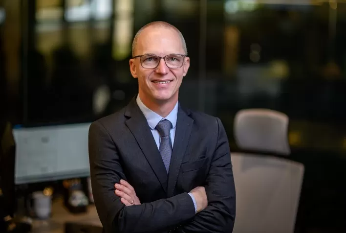 Santander realiza primeira operação de crédito cambial sustentável para o setor cafeeiro em parceria com a NKG Stockler