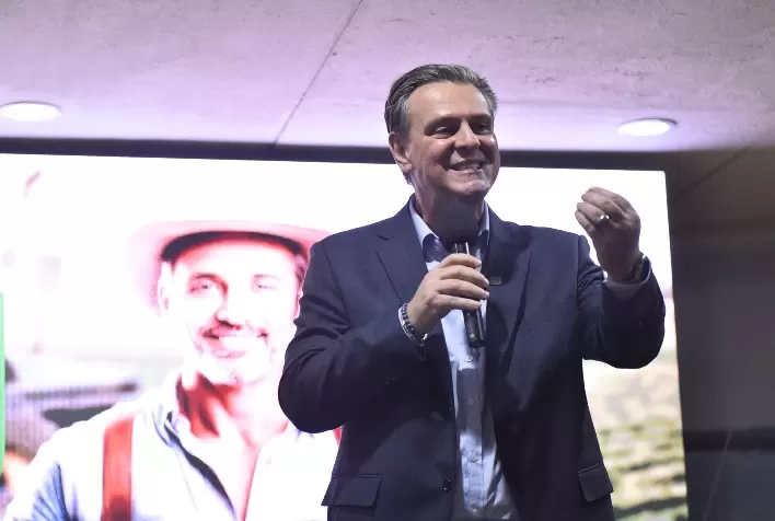 Fávaro critica juros altos e destaca desafios na execução do Plano Safra 2025