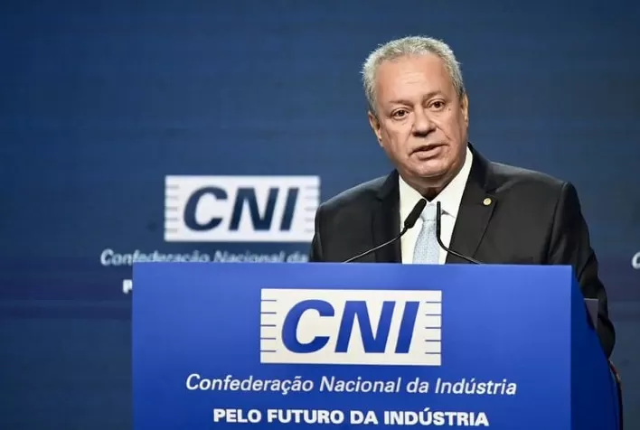 CNI defende esgotar negociações com EUA antes de adotar retaliações contra tarifa de 50%
