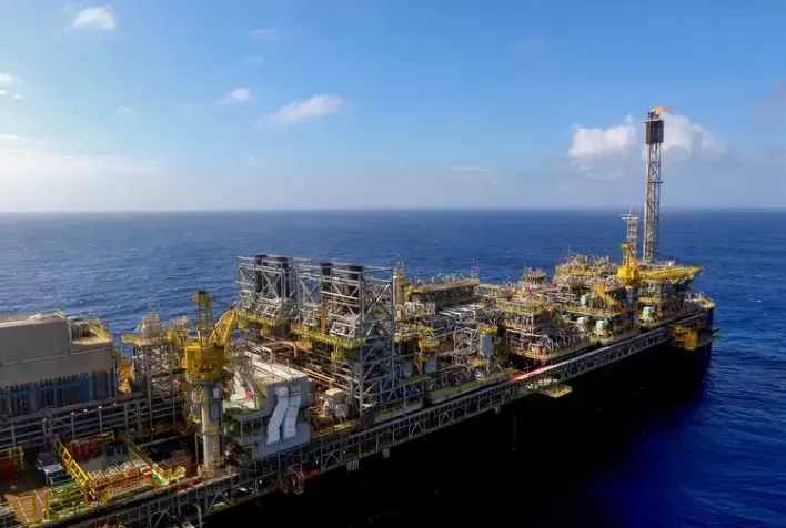 Petróleo brasileiro tem retração nas exportações no 1º semestre, mas deve ganhar fôlego nos próximos meses