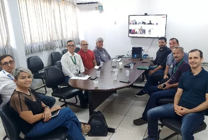 Agrodefesa e parceiros iniciam revisão da regulamentação do transporte de algodão em Goiás para fortalecer controle da praga bicudo-do-algodoeiro