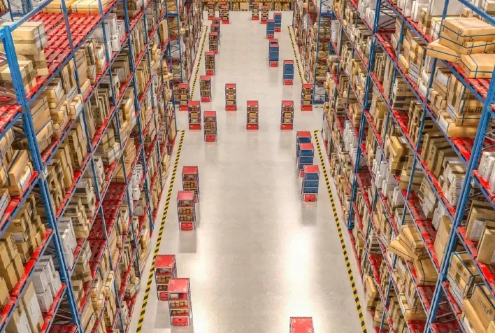 Mercado logístico brasileiro supera 40 milhões de m²; agro e indústria impulsionam crescimento