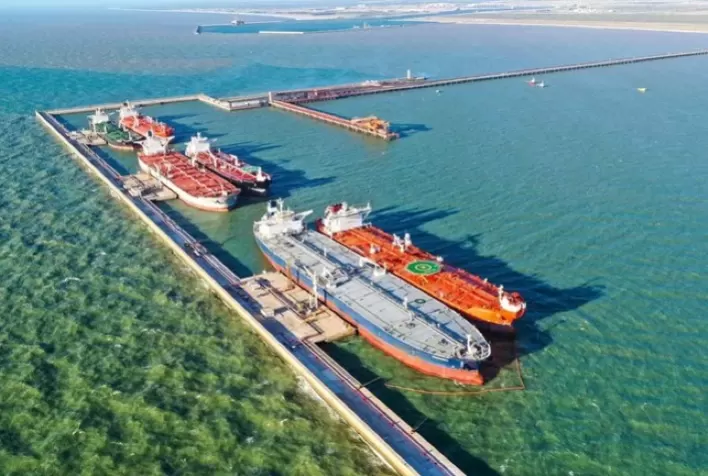 Porto do Açu realiza primeira exportação de milho do Mato Grosso para a Europa