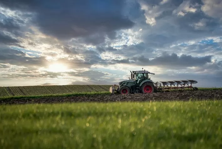 Itália investe €400 milhões para modernizar a agricultura com tecnologia avançada