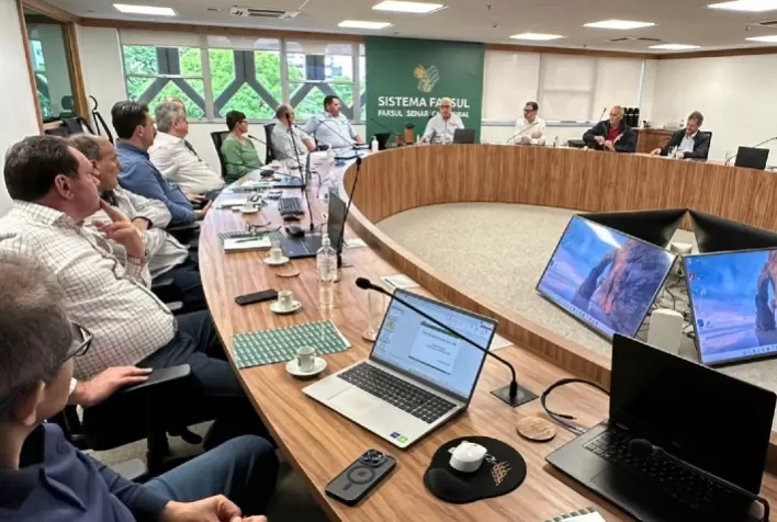 Valor de referência do leite em outubro é projetado em R$ 2,22 no RS