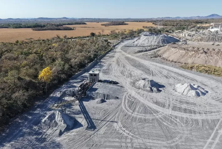 Crescimento do Centro-Oeste Atrai Investimentos Industriais e Expansão do Agronegócio