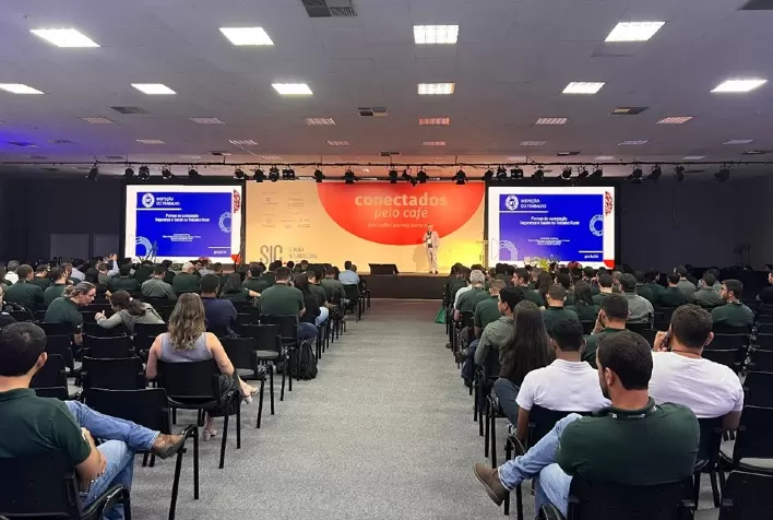 Cafés do Brasil investem em capacitação para promover boas práticas trabalhistas na cafeicultura