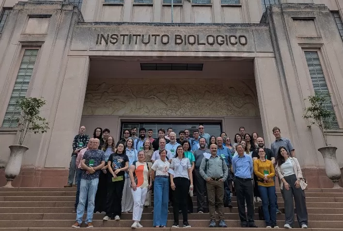 Fapesp destaca avanços no controle biológico de pragas durante encontro do Centro de Pesquisa CEMASU