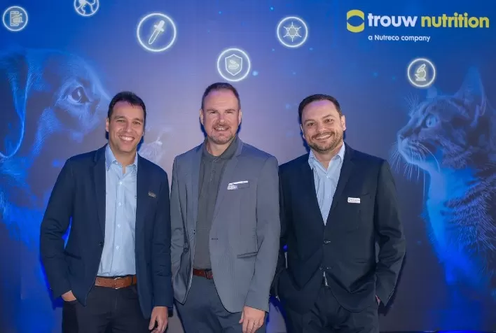 Trouw Nutrition inaugura fábrica e quintuplica capacidade de produção para mercado pet