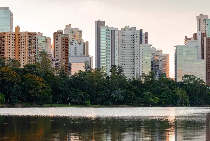 Crescimento do PIB do Paraná fortalece economia regional e impulsiona setor de transportes