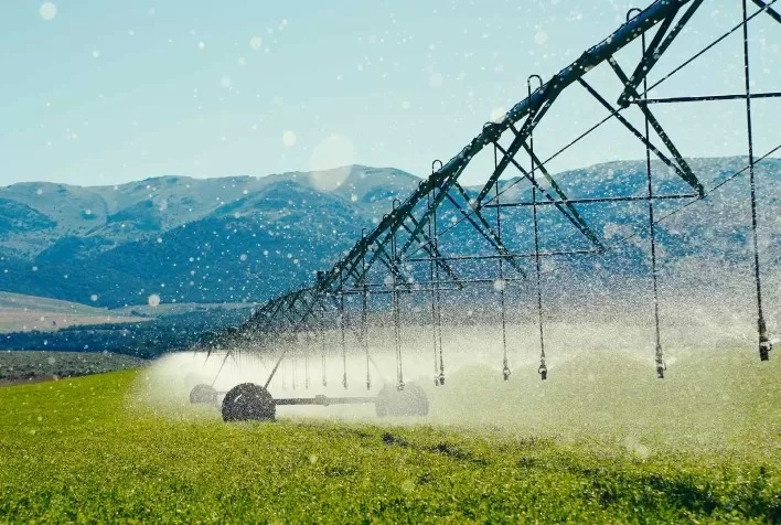 Komet Irrigation inaugura primeiro hub e departamento de engenharia digital no Brasil e transforma país em polo global de inovação