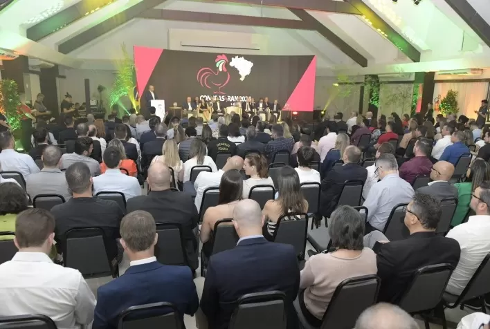 2ª Conbrasfran reúne líderes da cadeia avícola em Gramado de 23 a 25 de novembro