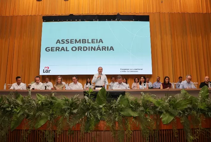 Lar Cooperativa registra receita líquida de R$ 23,2 bilhões em 2025 com crescimento de 14,4%