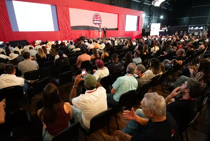 Feicorte 2026 reúne especialistas internacionais para debater alta da pecuária e oportunidades da carne brasileira